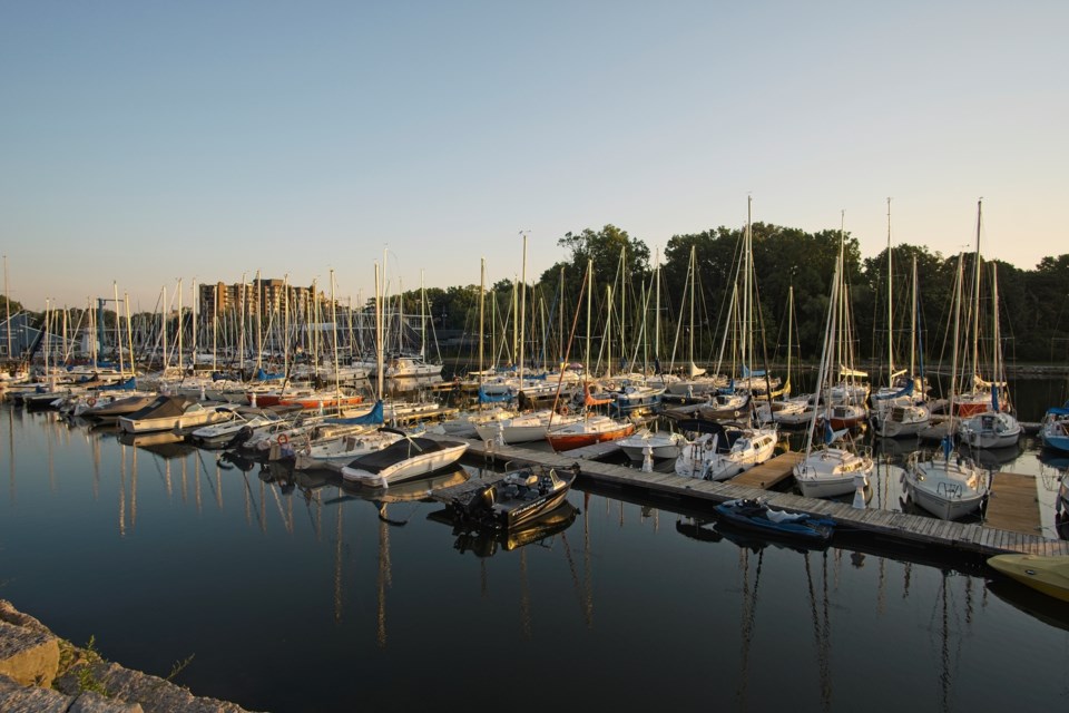 Oakville Harbour, sunrise, summer, boats, sailboats